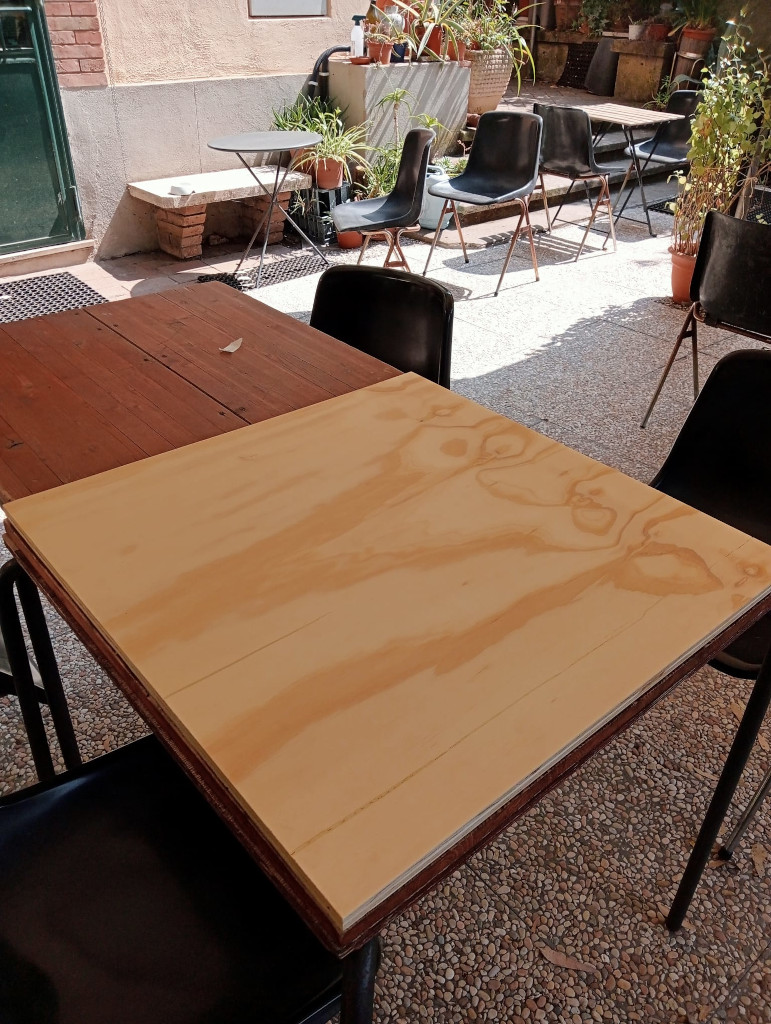 il “laboratorio di ricerca e pratica ecologica, per il futuro!” arriva in Biblioteca! (#periferiacapitale della Fondazione Charlemagne): realizzazione di “stanze” della biblioteca in giardino, 